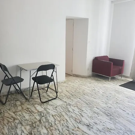 Saint Roch Frühstückspension *